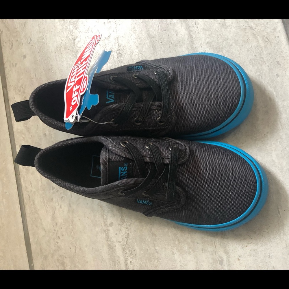 BNWT Vans blue gray shoes toddler 9